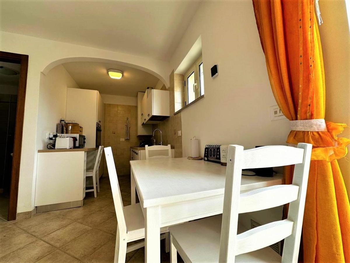 Maison Dei Trulli Apartment Locorotondo Bagian luar foto