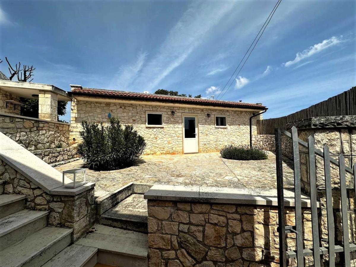 Maison Dei Trulli Apartment Locorotondo Bagian luar foto