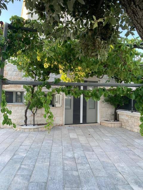 Maison Dei Trulli Apartment Locorotondo Bagian luar foto
