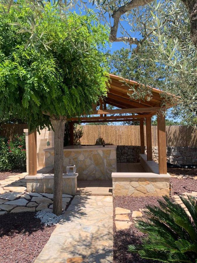 Maison Dei Trulli Apartment Locorotondo Bagian luar foto