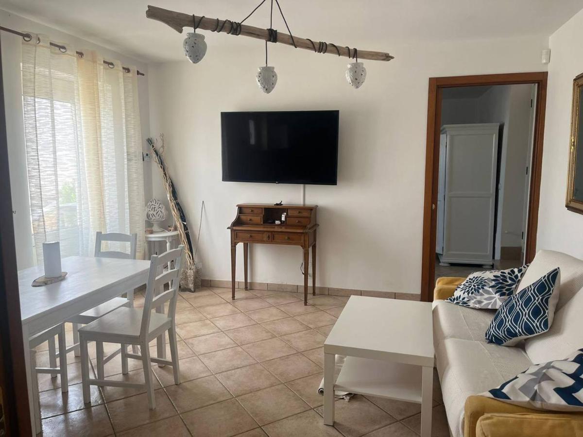 Maison Dei Trulli Apartment Locorotondo Bagian luar foto